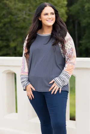 Patch of Love Top, Shadow Grey/Rust