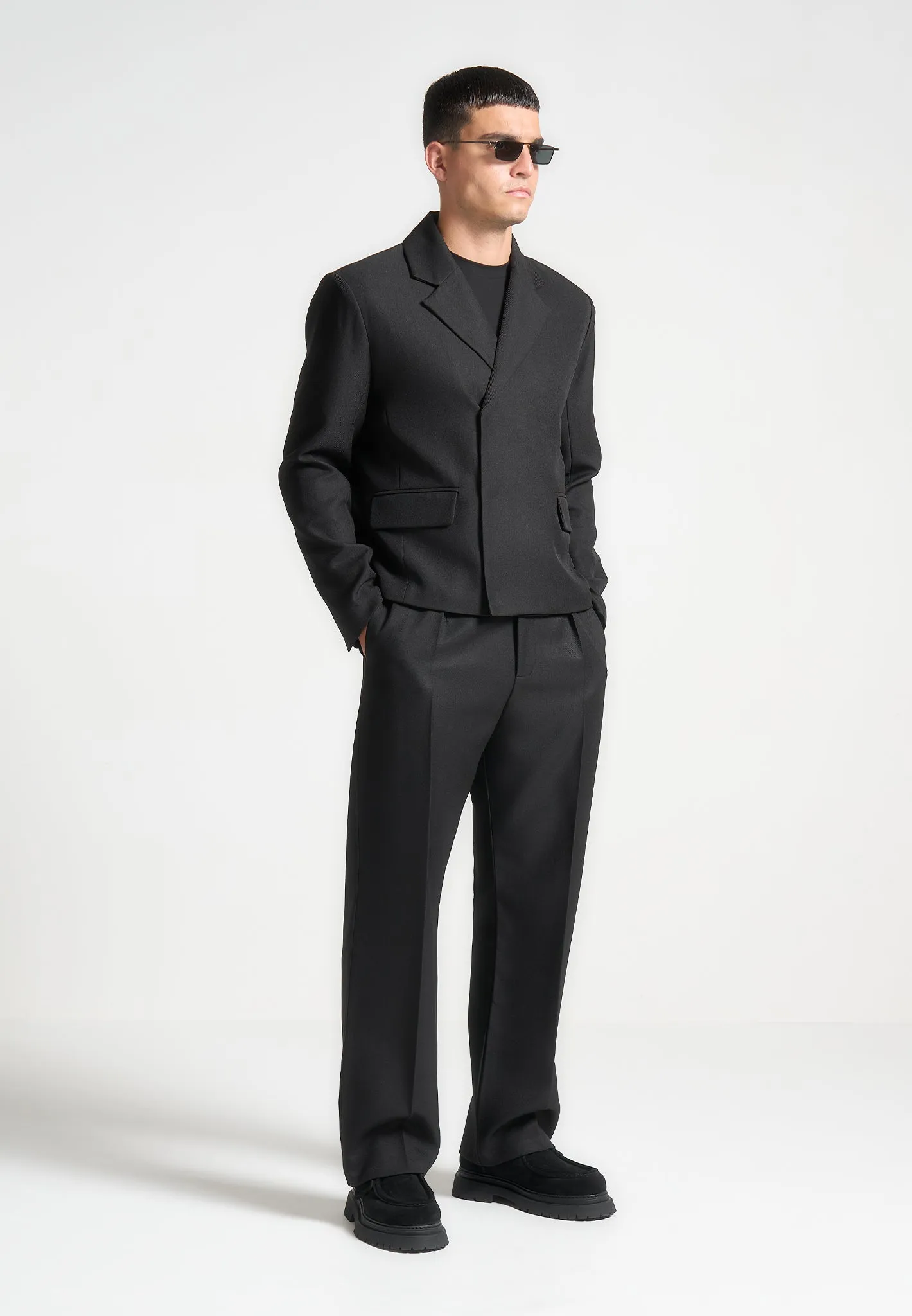 Relaxed Fit Textured Pleated Tailored Trousers - Black