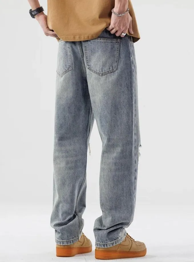 Riolio - Light Wash Distressed Knee Jeans - chill guy 90s fashion mens fashion